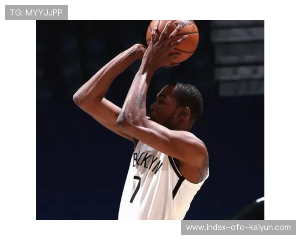 杜兰特最后一攻上篮命中，篮网将胜利收入囊中