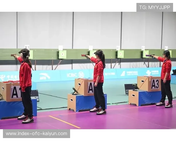 射击女子组风中稳到像AI操控